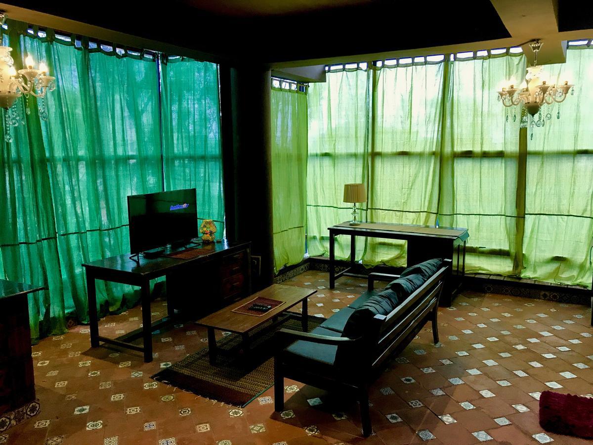 Golden Lotus Bangalore Boutique Suites מראה חיצוני תמונה